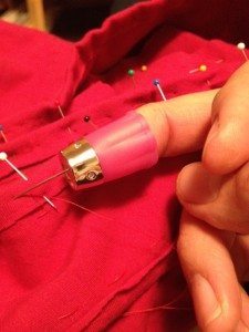 Gel and metal thimble